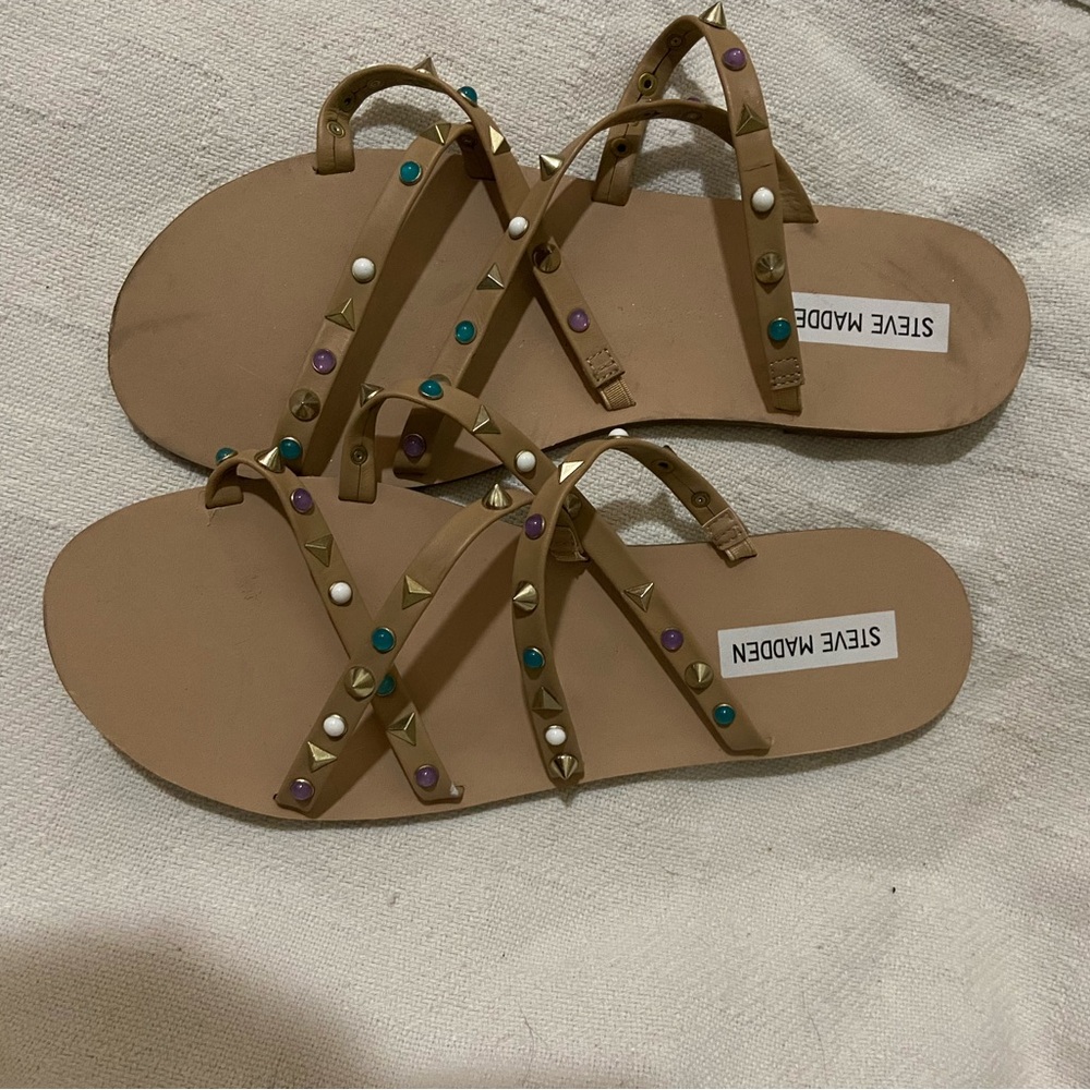 Steve Madden Beige Sandals with Multicolor Studs
